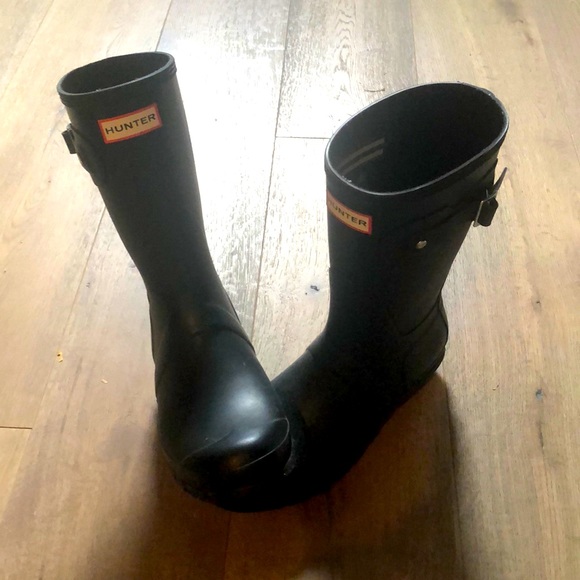 Hunter Shoes - Hunter Original Short Rain Boots. Size 9/EU40